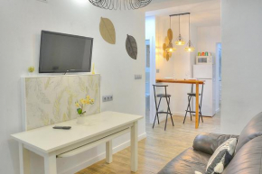 Family Apartment in Triana